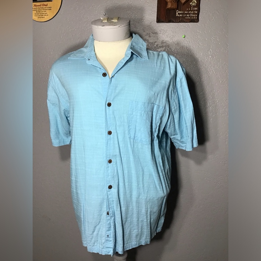 Newport Isle Shirt Men’s Button Down Size L Short Sleeve Blue